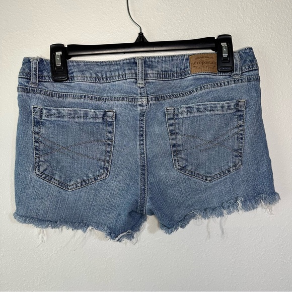 Aeropostale Jean Shorts size 7/8 - Picture 2 of 8